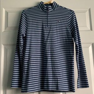 Vineyard Vines Large pullover sweater